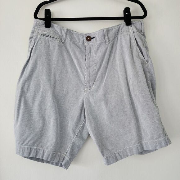 American Eagle blue white striped textured‎ shorts Classic Fit mens size 38 - Picture 1 of 7